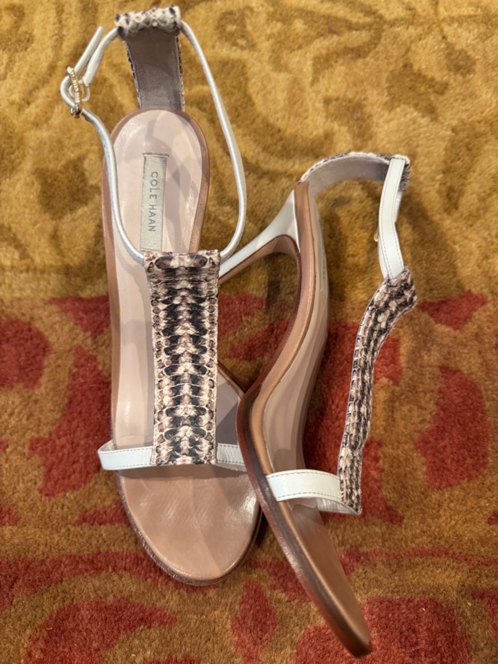 Cole Haan White & Snake-Print Leather T-Strap Sandals Sz 7B